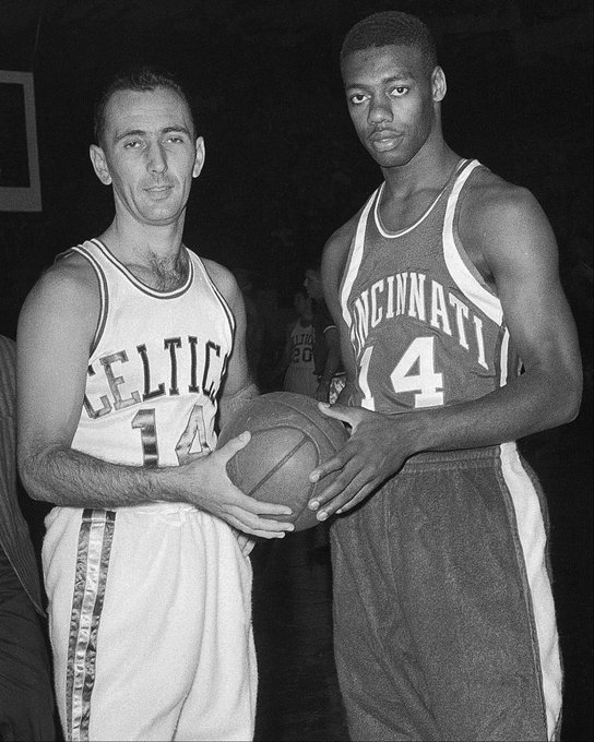 奖项评选已 奖项评选已